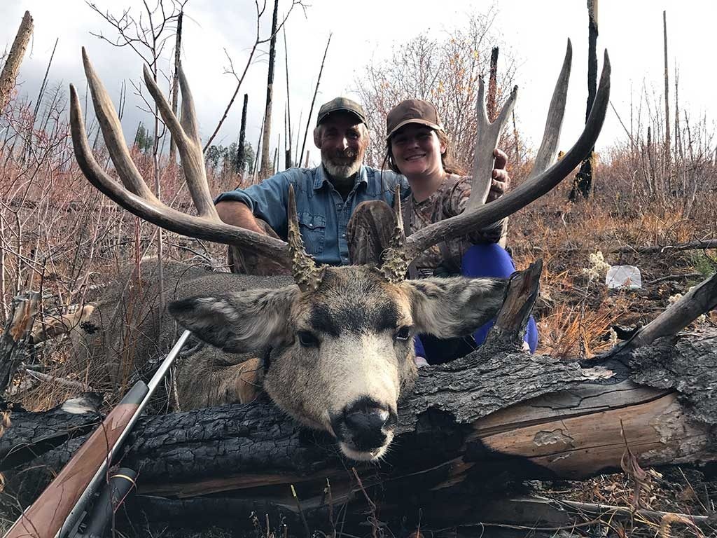 Expert Mule Deer Hunting Guides with Infinity Hunts