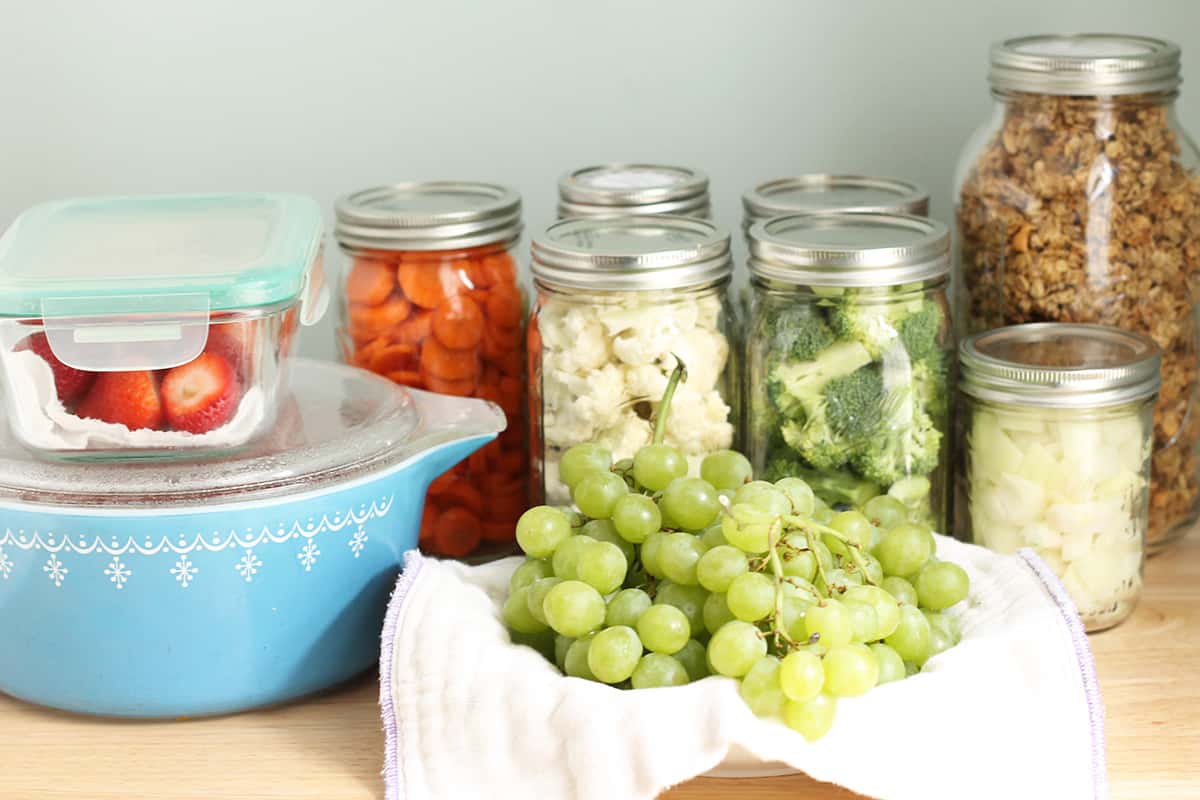 Services for Dinner Preparation: More Than Just Tasty Food