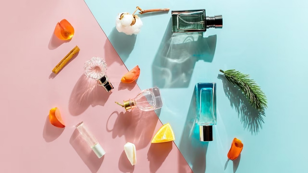 Summer Breeze: Fragrance Trends for Women in the Warm Season